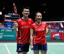 中国羽毛球队血洗韩国羽毛球队，斯里坎特惊艳世界