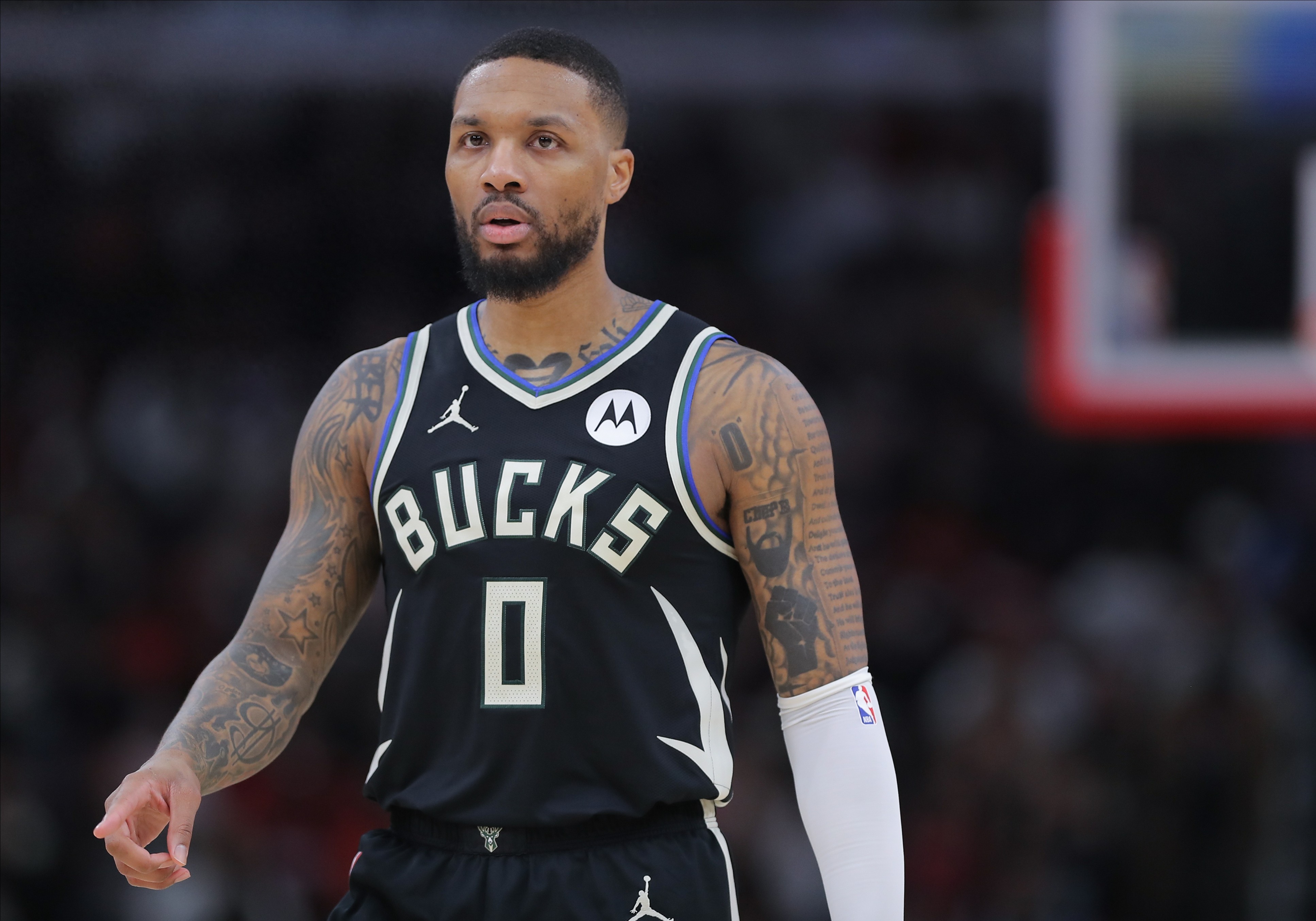 加拿大男篮险胜雄鹿B队,利拉德送出助攻的简单介绍 加拿大男篮险胜雄鹿B队,利拉德送出助攻的简单介绍