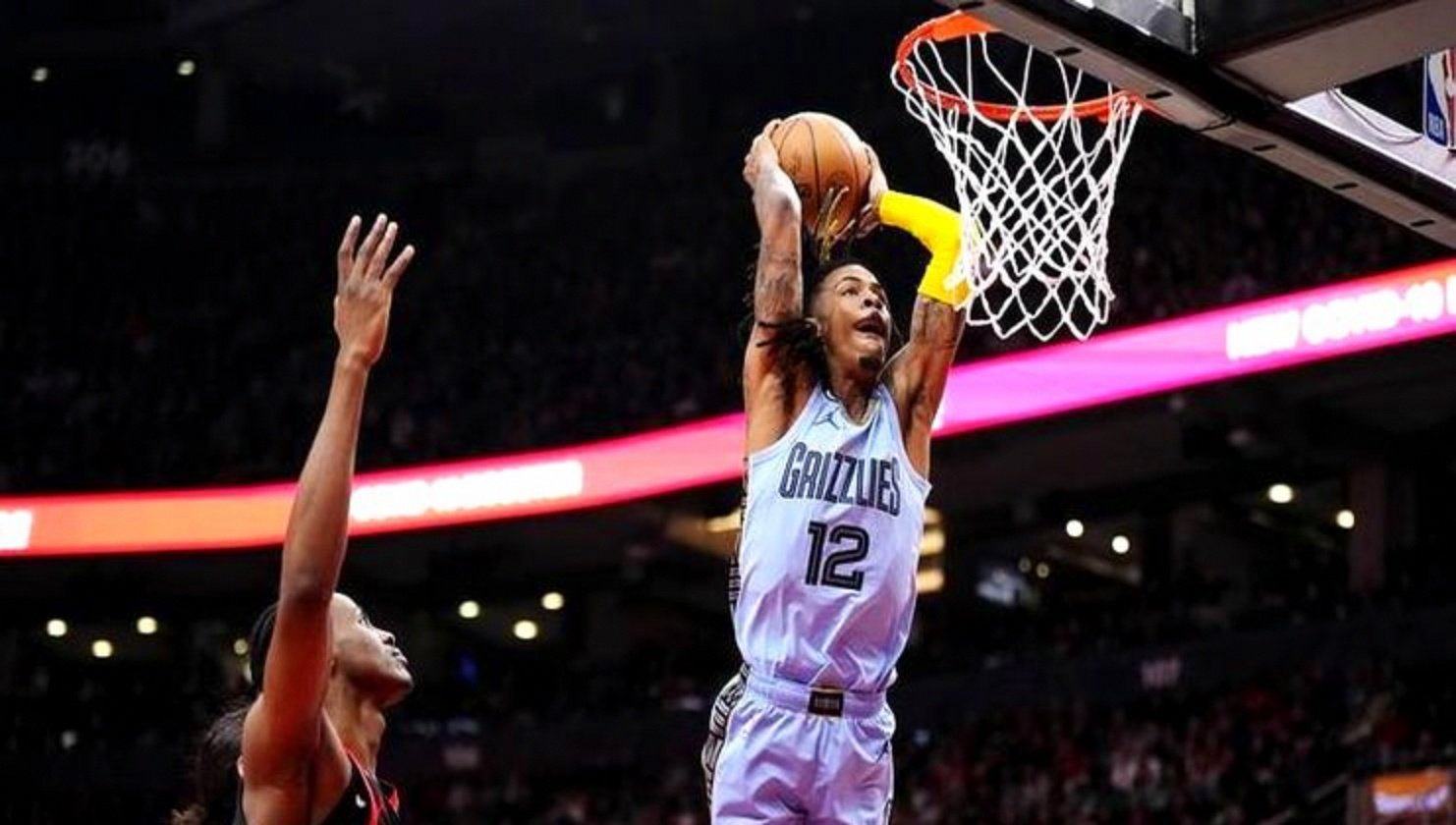 快船碾压勇士,莫兰特点燃赛场 快船碾压勇士,莫兰特点燃赛场