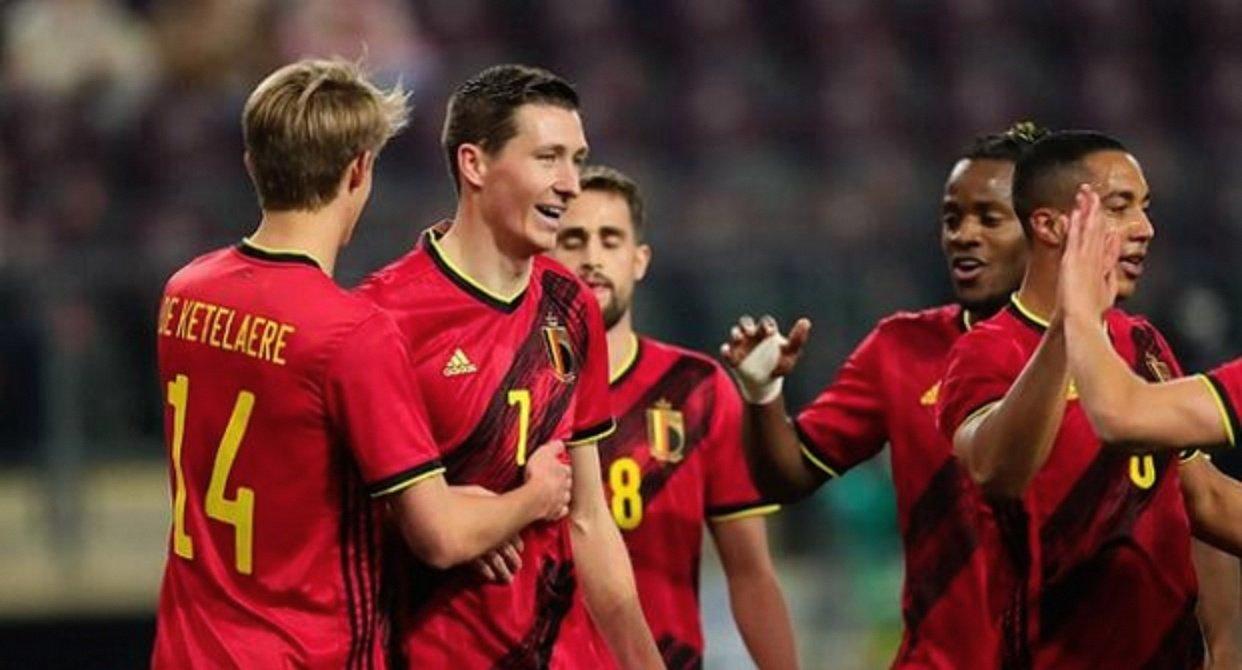 斯洛伐克主场2-1击败瑞典，豪取三分