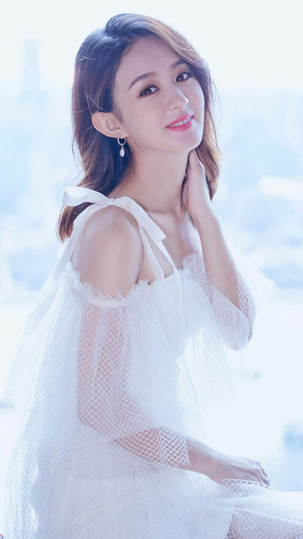 跨洲对决的硬核剧本，法比尼奥一锤定音，牙买加闪电击穿勒沃库森