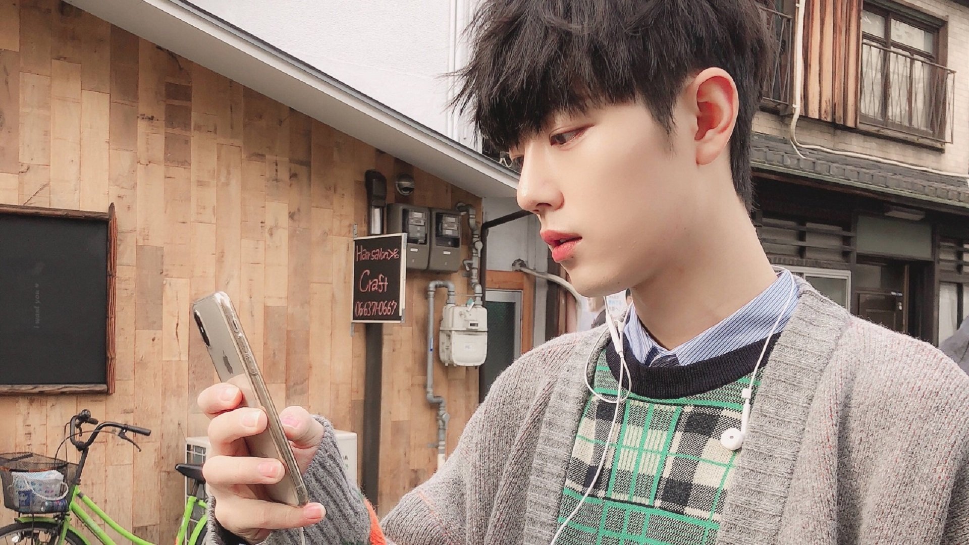 沉默的王者,楚阿梅尼用一记鱼跃点燃马赛城