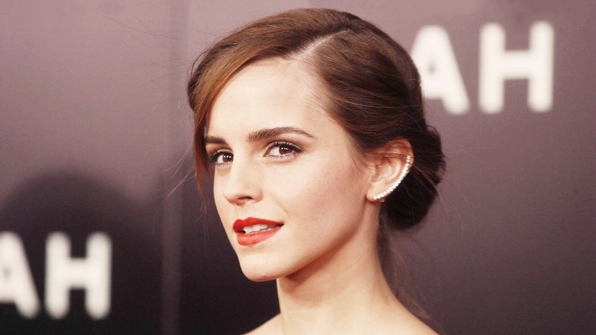 铁壁守护神，托尼终场六连扑，铸就英超争冠之夜的防守史诗