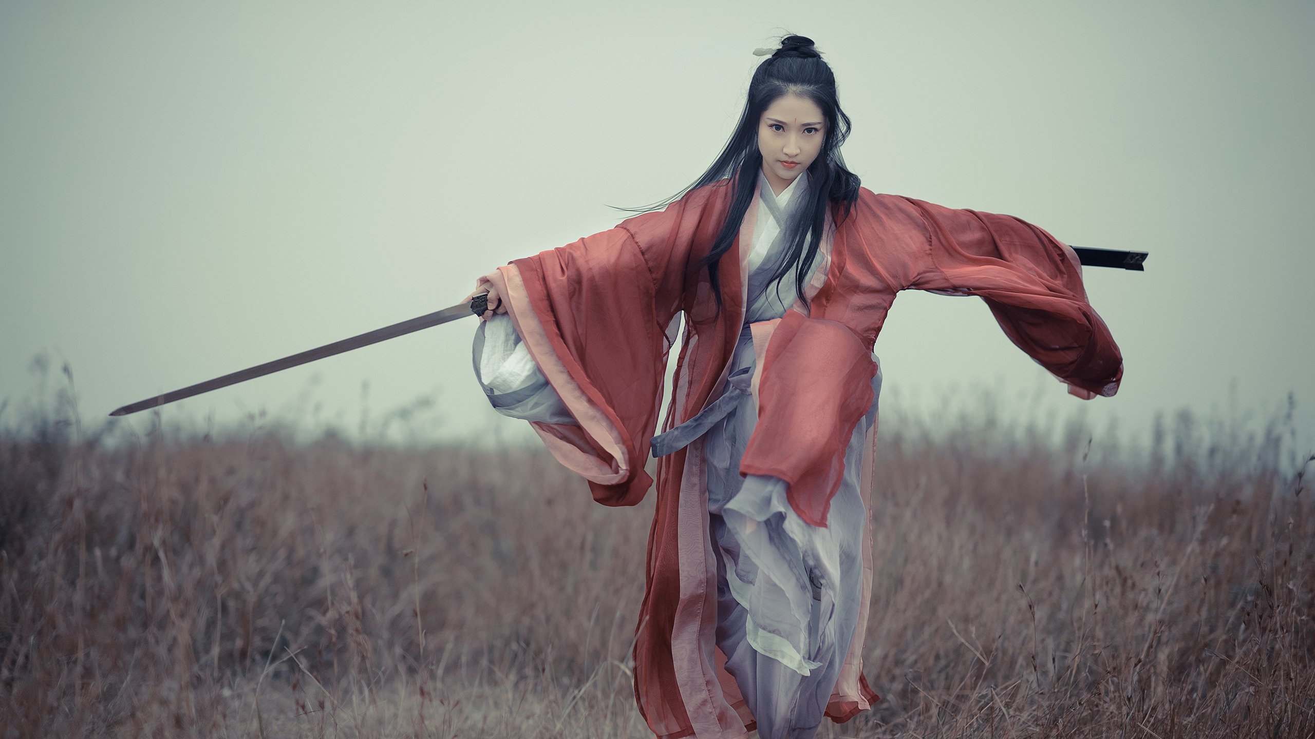 冰火交炽的夜晚，杰伦格林关键战不手软，掘金压哨击败上海队的唯一性