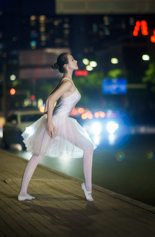 强压与接管,从东方战略到绿茵场的决胜时刻